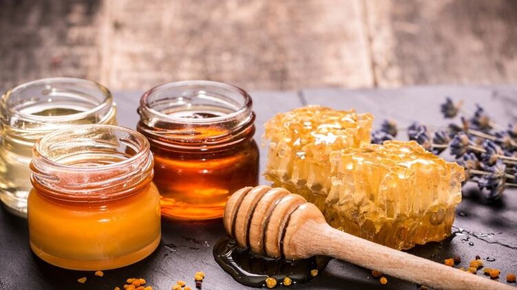 O mel é o remédio popular mais eficaz para a potência